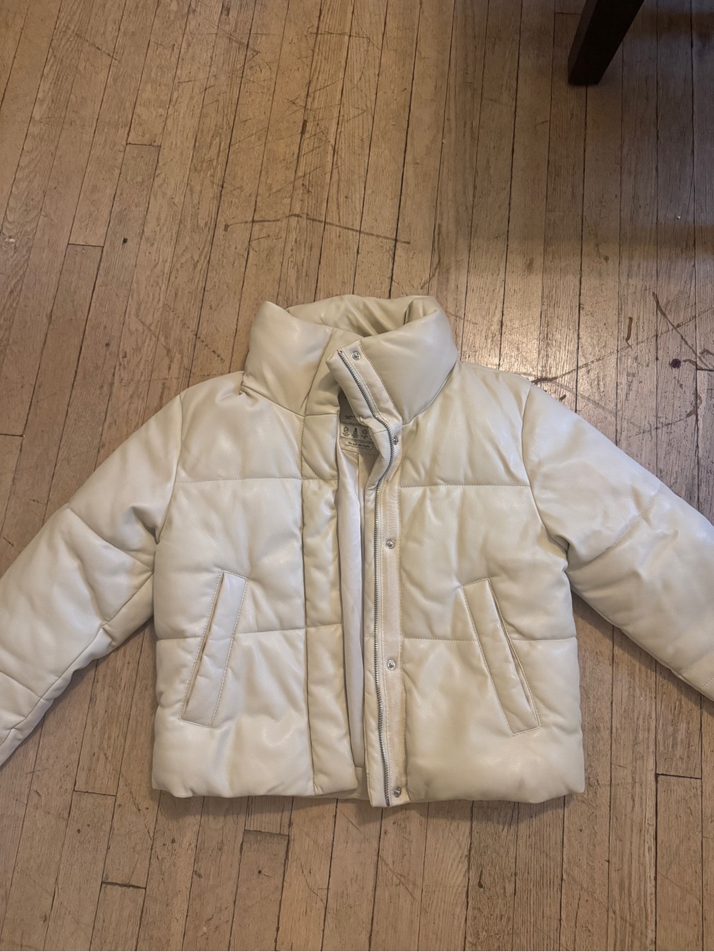 Abercrombie & Fitch Cream Puffer Jacket